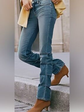 Pilcro Women’s Low-Rise Ruched Boot Jeans Size 28